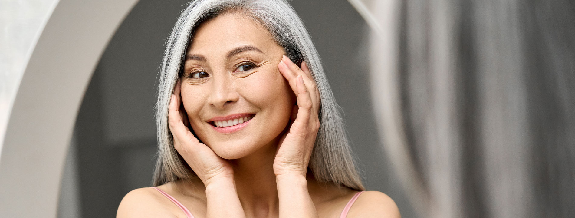 Surgical vs. Non-Surgical: Which Type of Facelift Is Right for You?